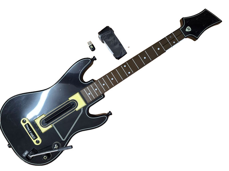 Guitar Hero Live Wireless Guitar + Dongle + Game For PS3 / Wii U (Preowned)
