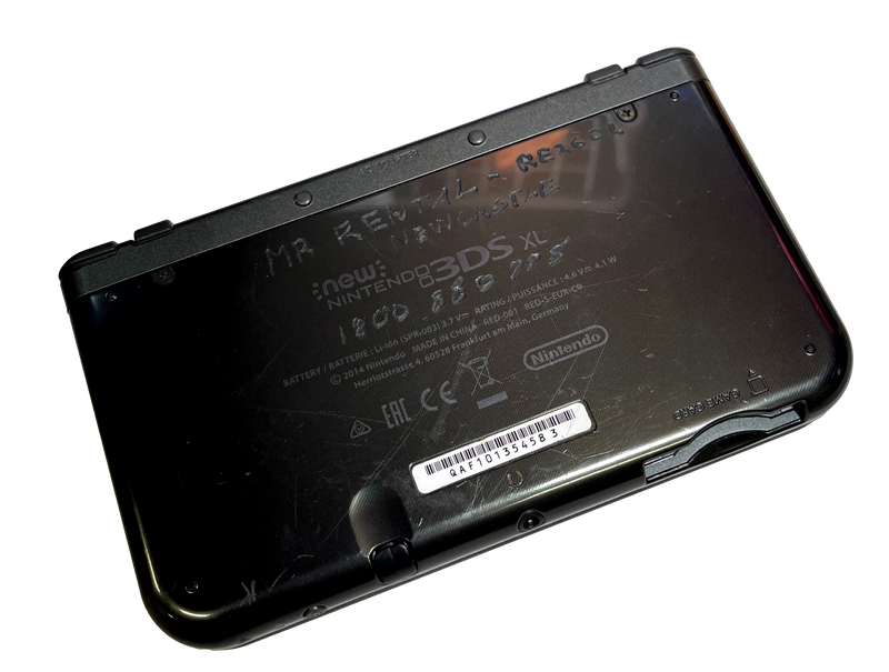 Nintendo "NEW" 3DS XL Handheld Console Metallic Black (Pre-Owned)